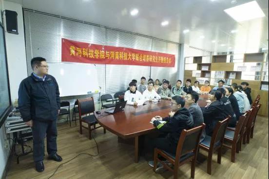 凝聚科研力量，鑄就紅色堡壘——納米功能材料研究所直屬黨支部全國(guó)黨建工作樣板支部紀(jì)實(shí)